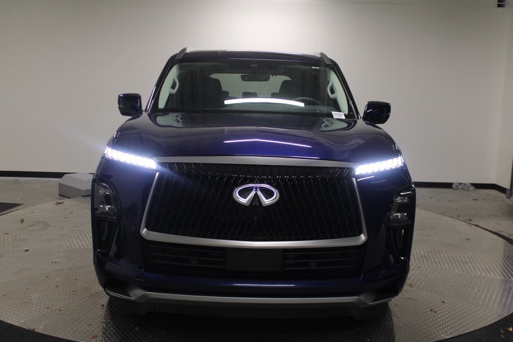 Used 2025 Blue INFINITI LUXE image 14