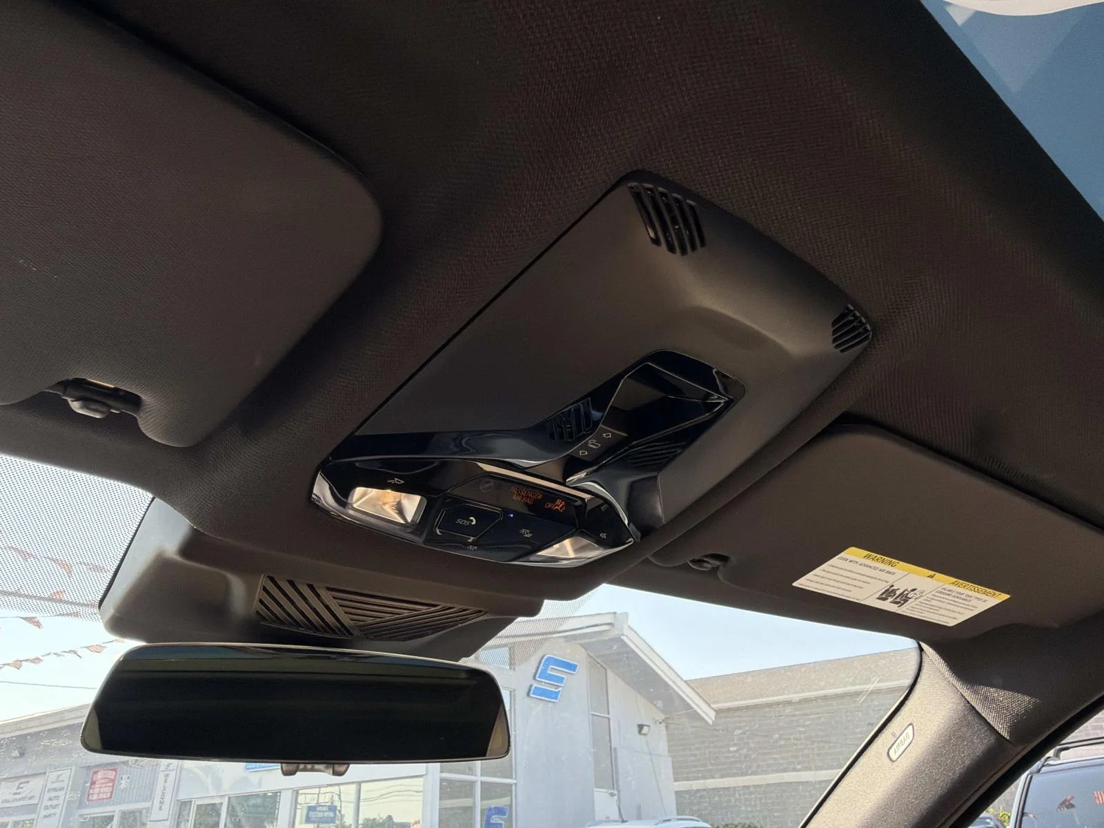 2025 BMW X2 28i - Photo 22