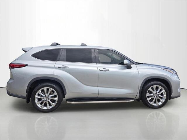 Used 2020 Celestial Silver Metallic Toyota Limited image 6