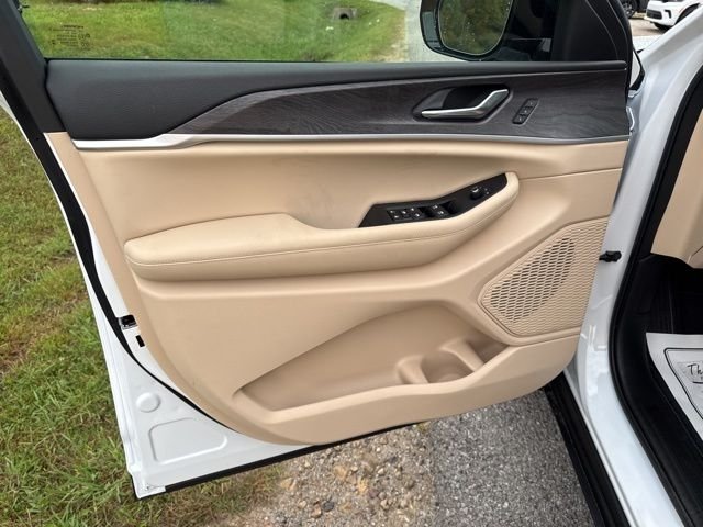 2025 Jeep Grand Cherokee Limited - Photo 17