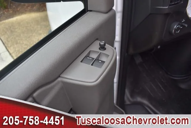 2025 Chevrolet Express Cargo Work Van - Photo 15