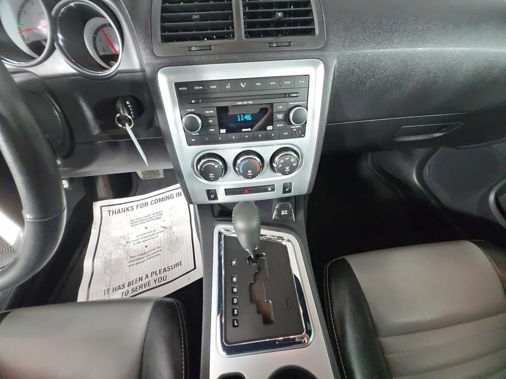 Used 2009 Red Dodge SE image 11