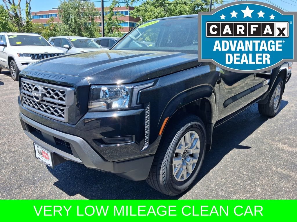 Used 2023 Black Nissan SV image 5