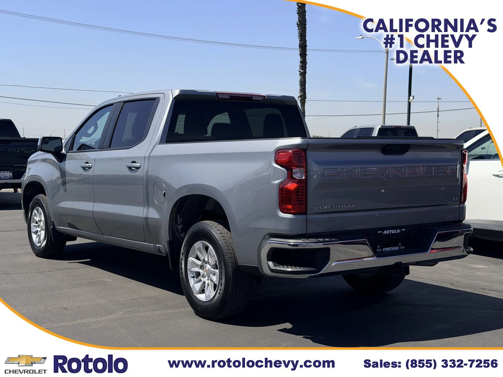 Used 2025 Sterling Gray Metallic Chevrolet LT image 4