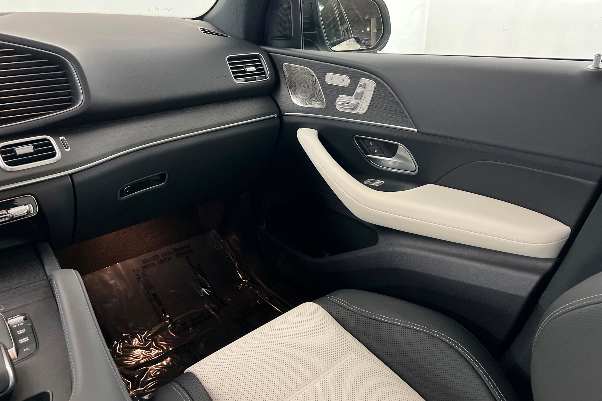 New 2026 Polar White Mercedes-Benz GLE 450 image 36