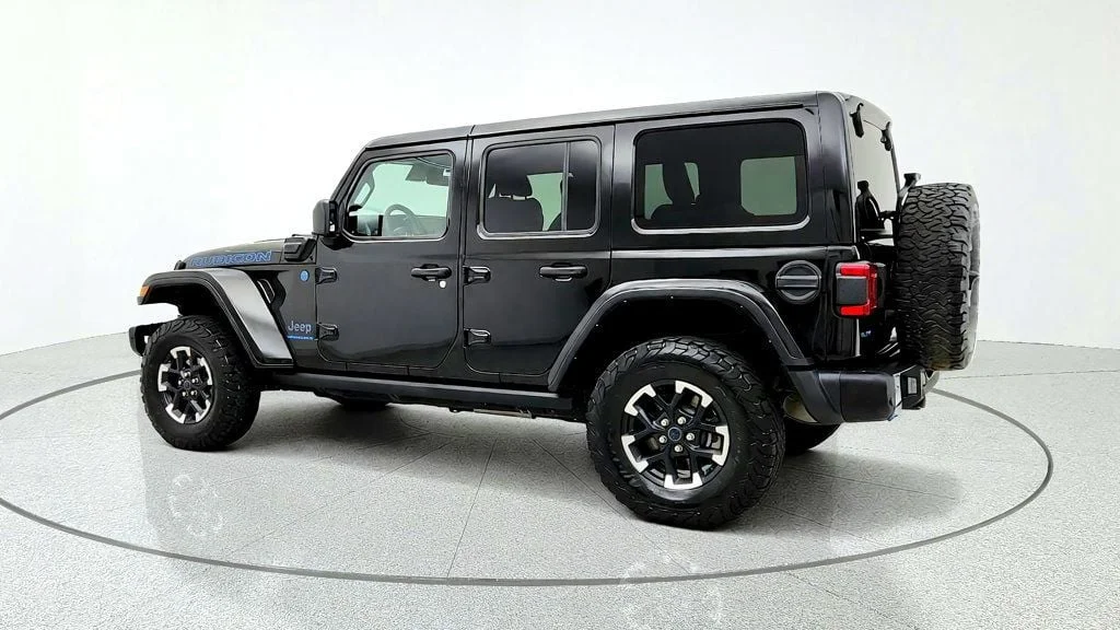 Used 2024 Black Clearcoat Jeep Rubicon X 4x4 image 7