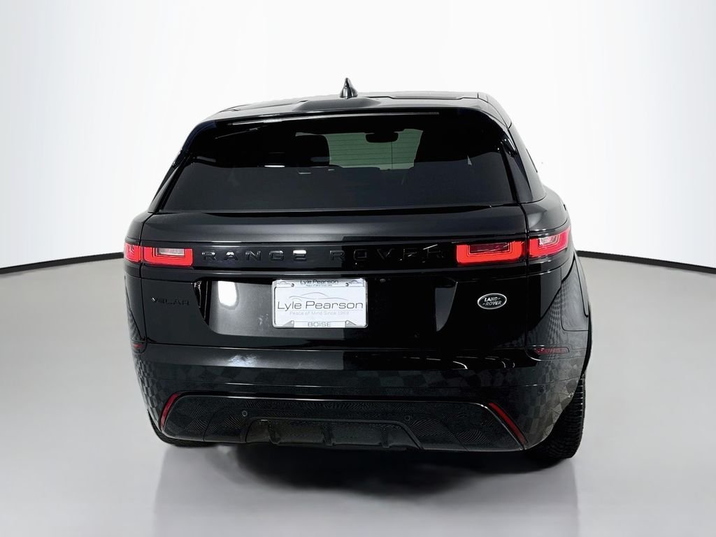 Used 2022 Black Land Rover P250 R-Dynamic S image 10