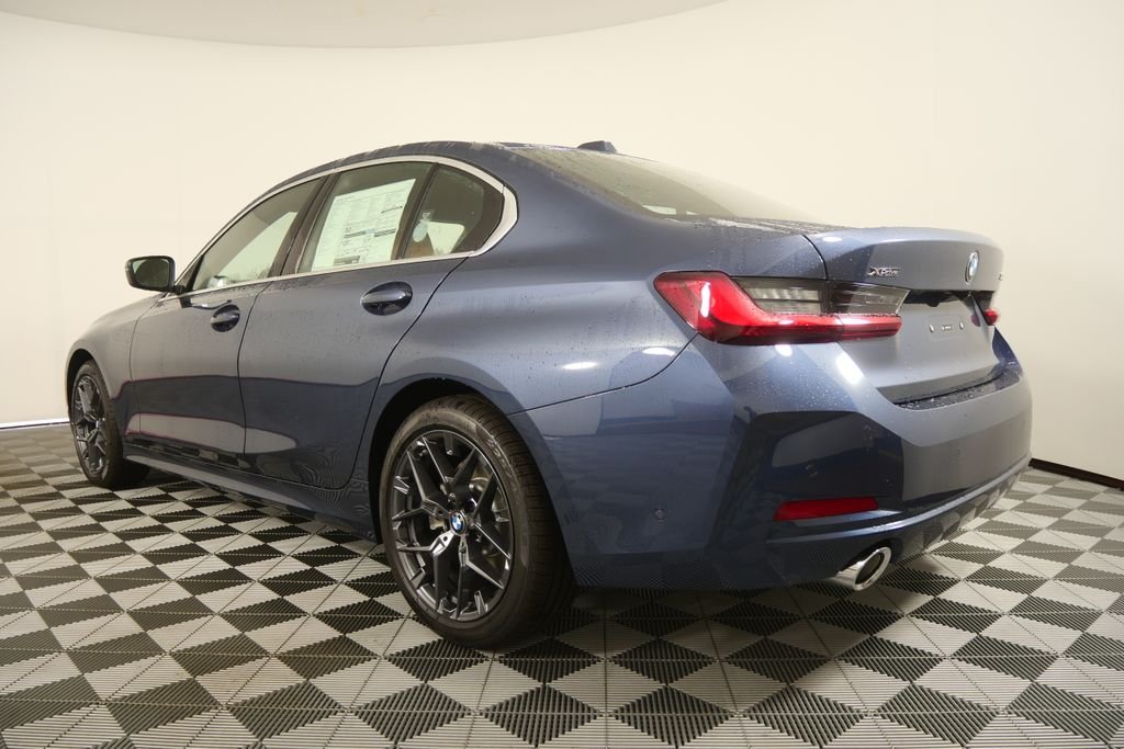 New 2026 Arctic Race Blue metallic BMW 330i xDrive image 6