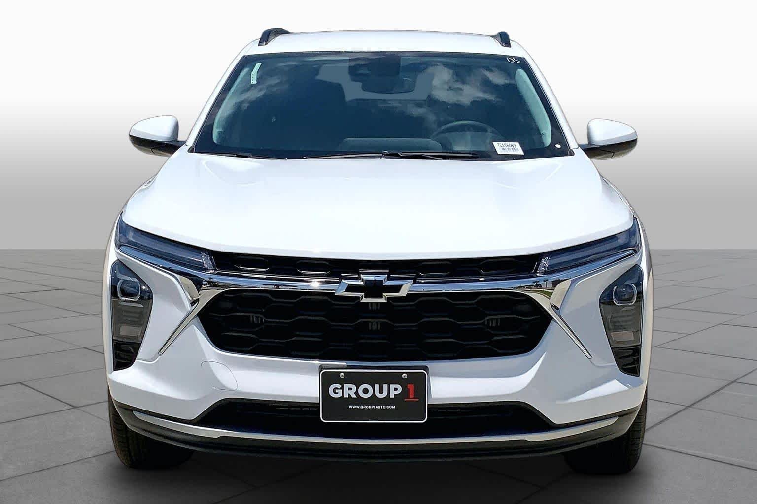 2026 Chevrolet Trax LT - Photo 2