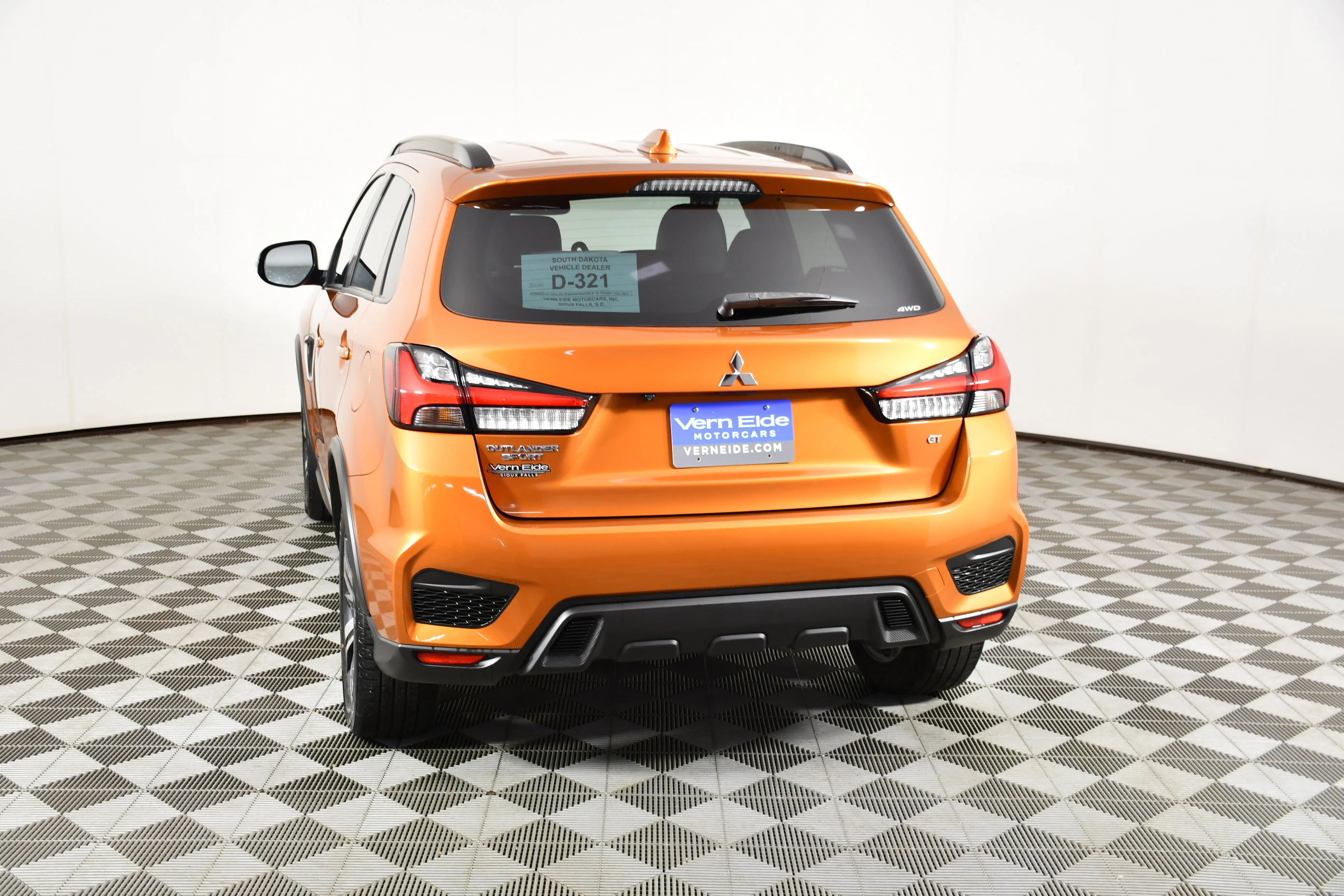 Certified Used 2022 Orange Sunrise Metallic Mitsubishi GT image 7