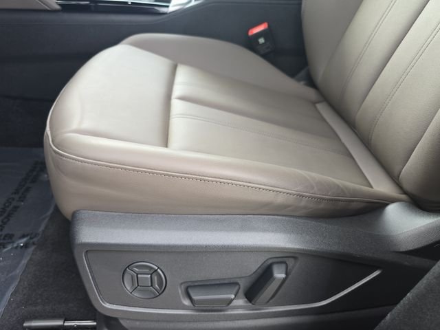 Used 2025 Black Audi 2.0T Premium image 32