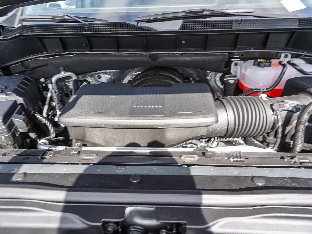 New 2026 Sterling Gray Metallic Chevrolet LT image 25