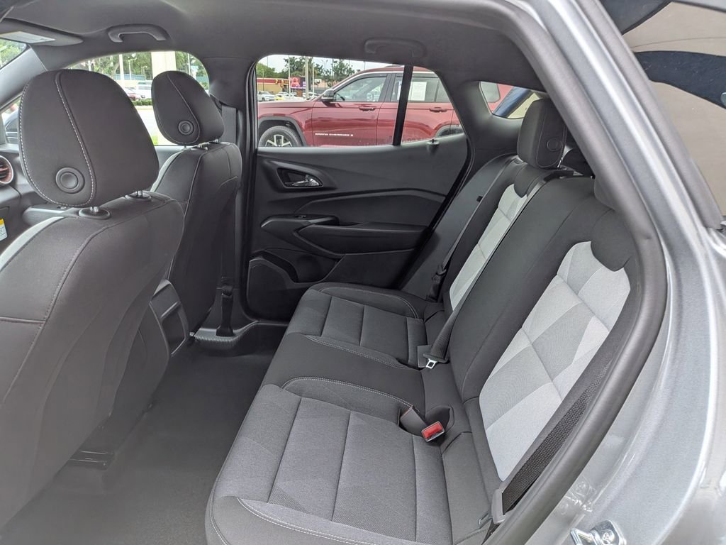 2026 Chevrolet Trax RS - Photo 12
