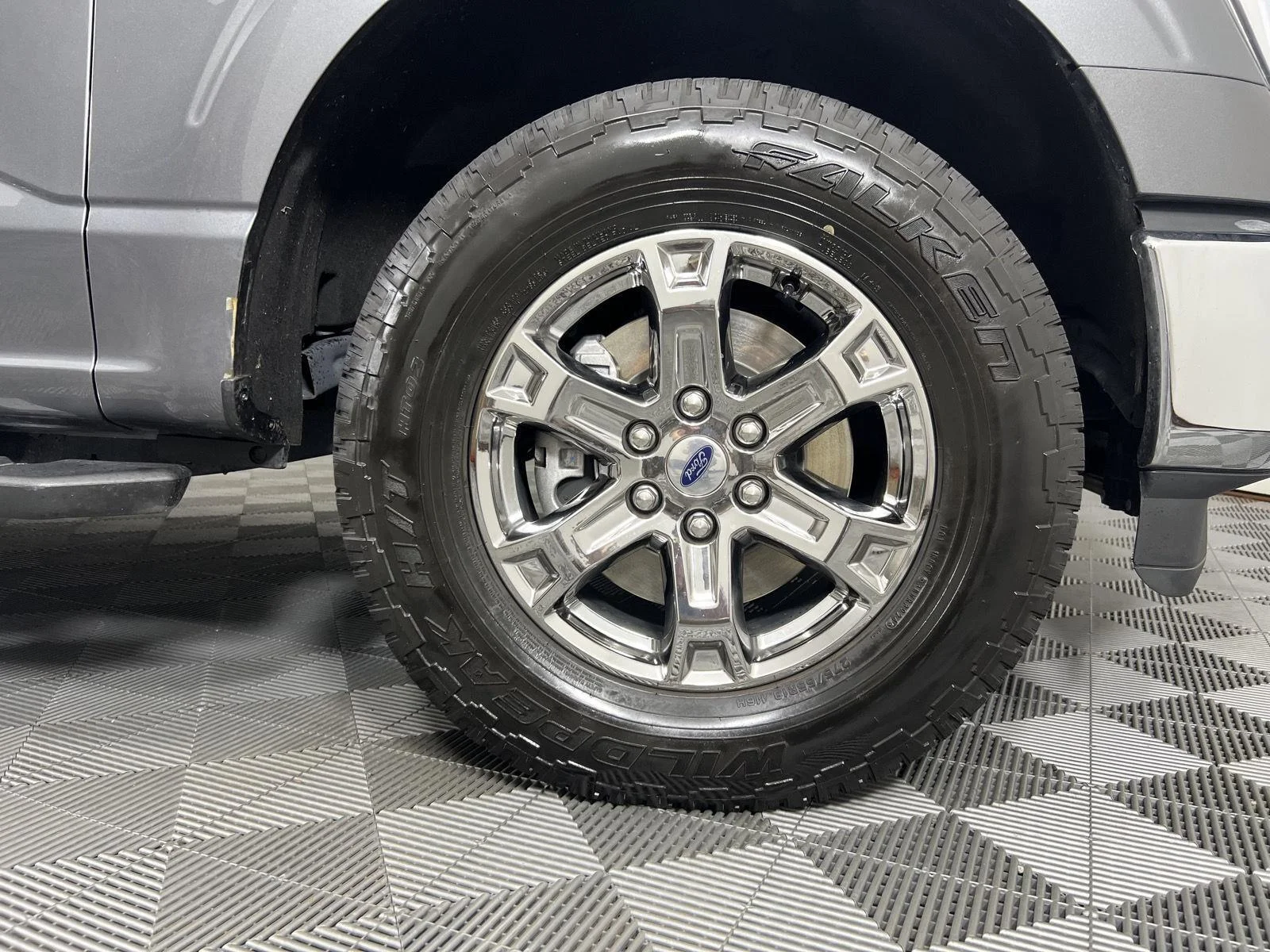 Used 2023 Carbonized Gray Ford XLT image 12