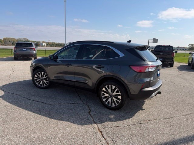 Used 2020 Magnetic Ford Titanium image 5