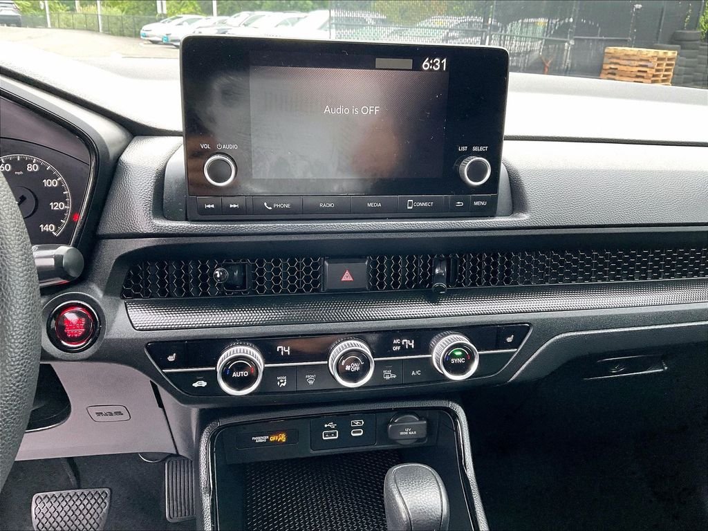 Used 2025 White Honda EX image 26
