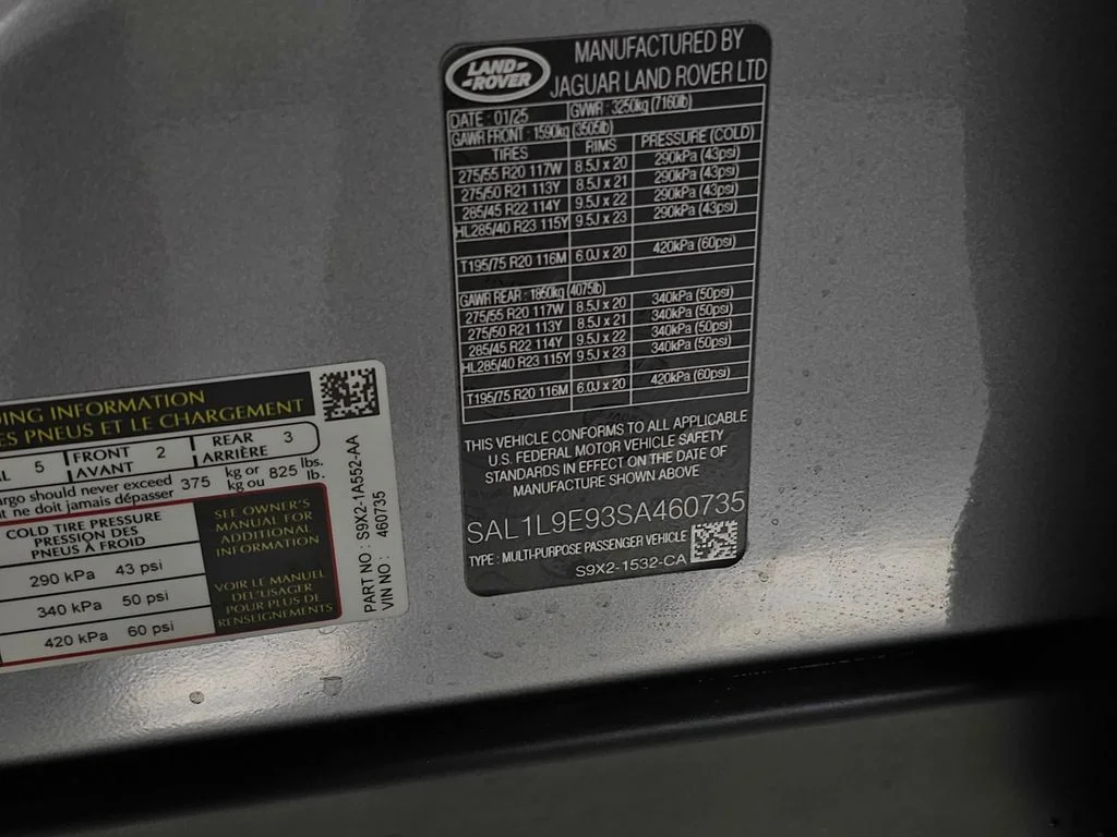 Certified Used 2025 Gray Land Rover Dynamic SE image 43