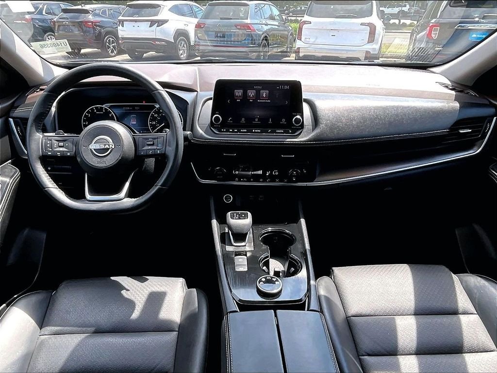 Used 2023 Black Nissan SV image 21