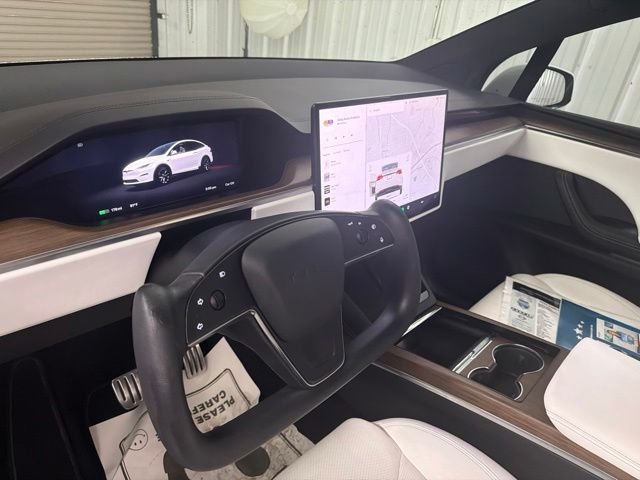 2022 Tesla Model X Long Range - Photo 12
