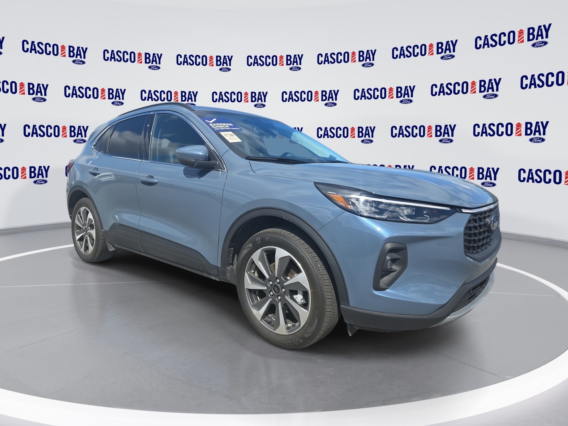 2025 Ford Escape Hybrid