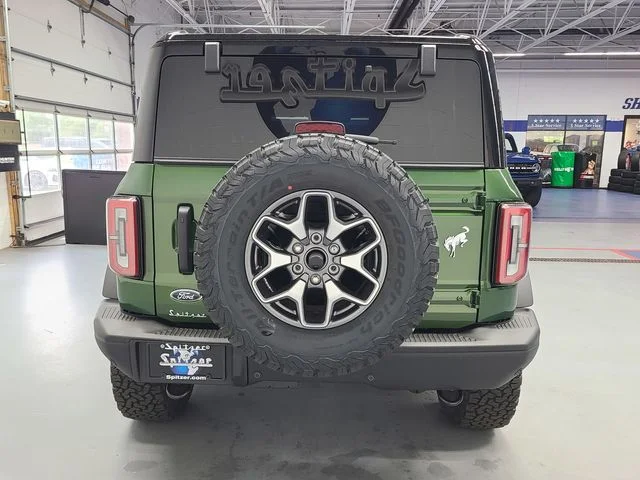 New 2025 Green Ford Badlands image 6