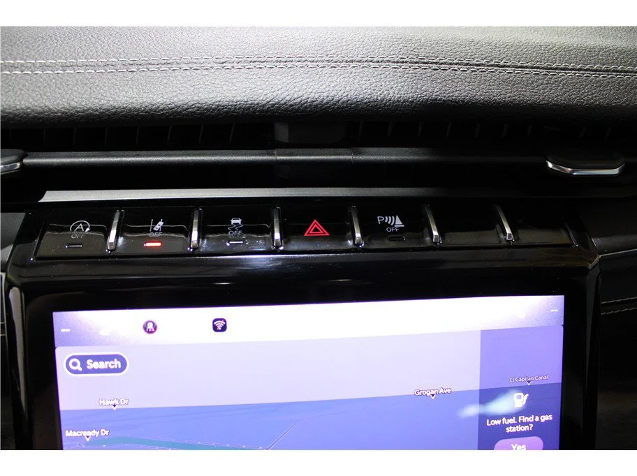 Used 2023 Velvet Red Pearlcoat Jeep Limited image 32