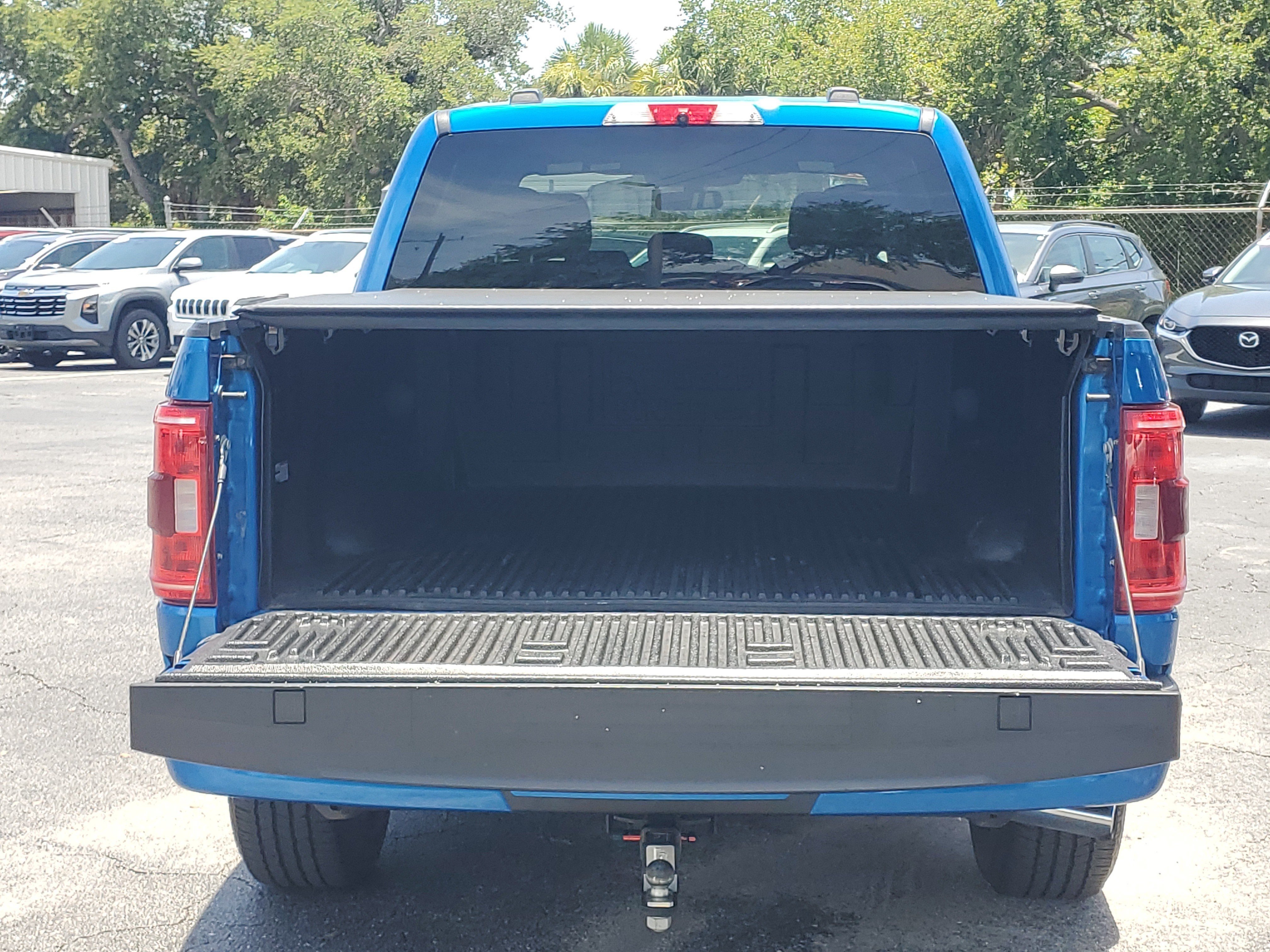 Used 2021 Blue Metallic Ford XLT image 12