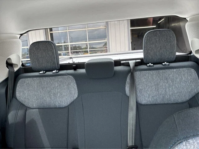 New 2026 Oxford White Ford XLT image 36