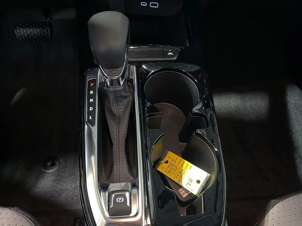 Used 2025 Gray Chevrolet LT image 29