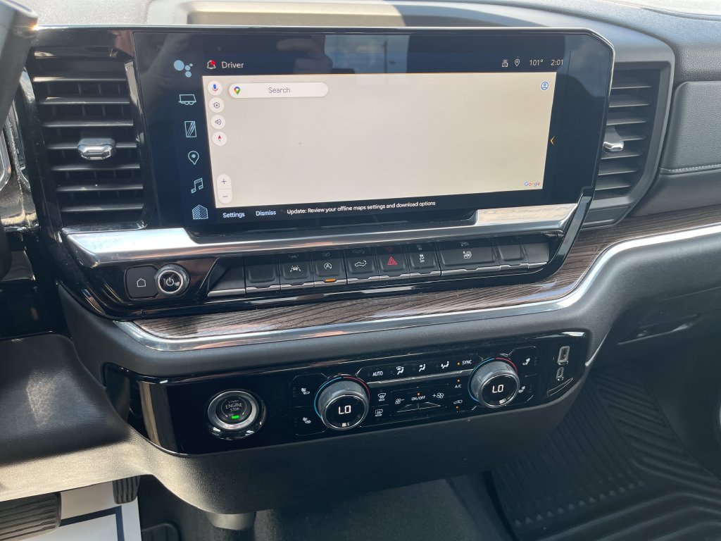Used 2024 White Chevrolet LT image 18
