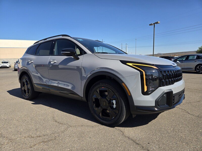 New 2027 Wolf Gray Kia X-Line image 2