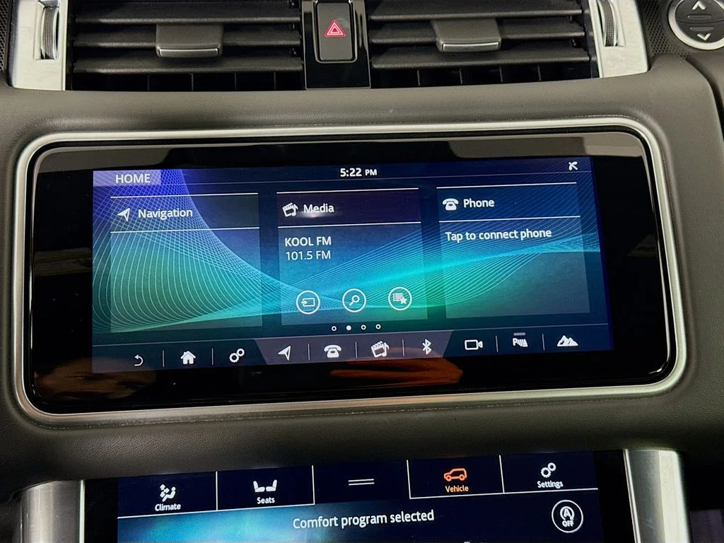 Used 2019 Ethereal Metallic Land Rover HSE Dynamic image 14