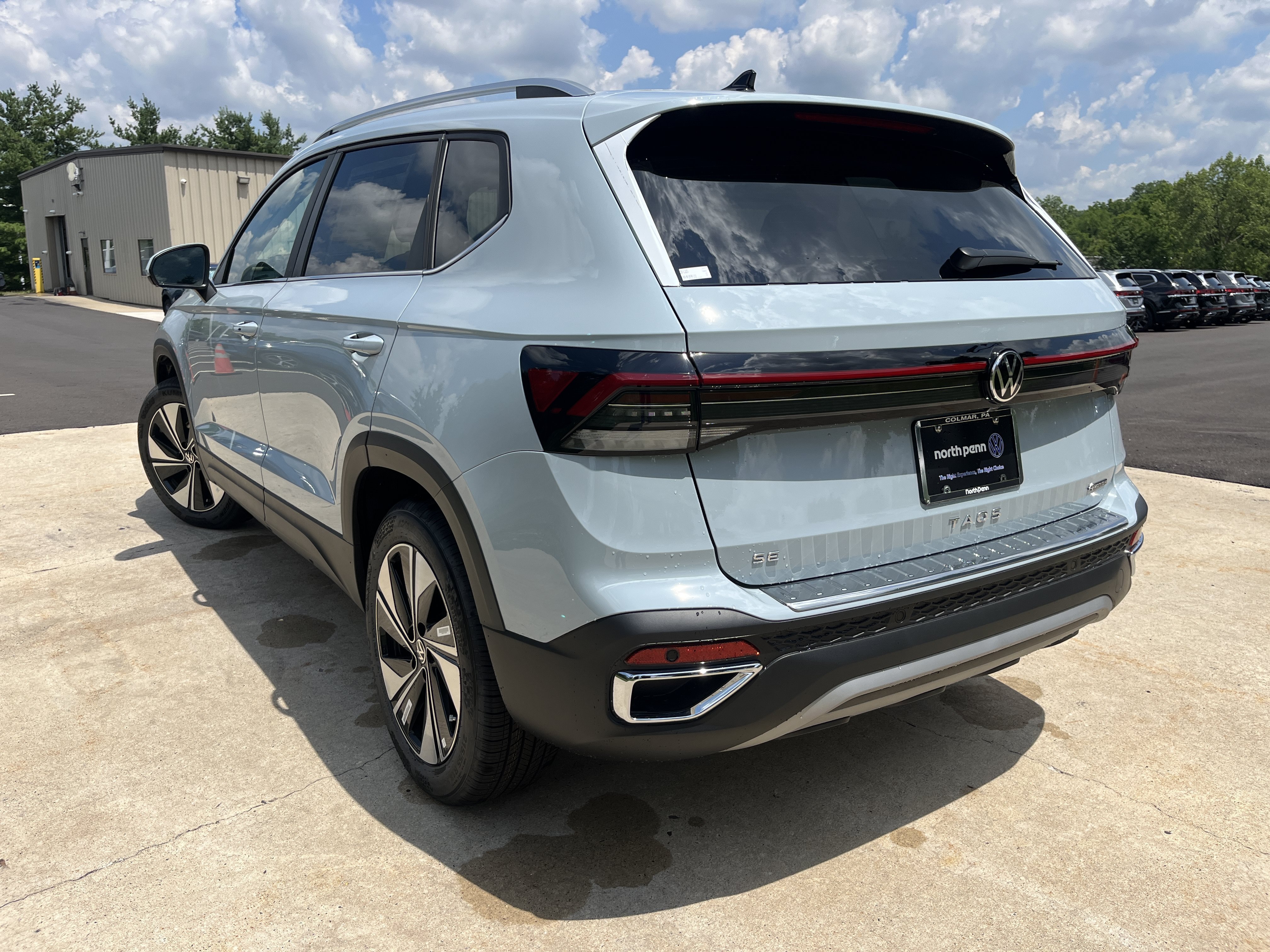 New 2026 Monument Gray Volkswagen SE image 10