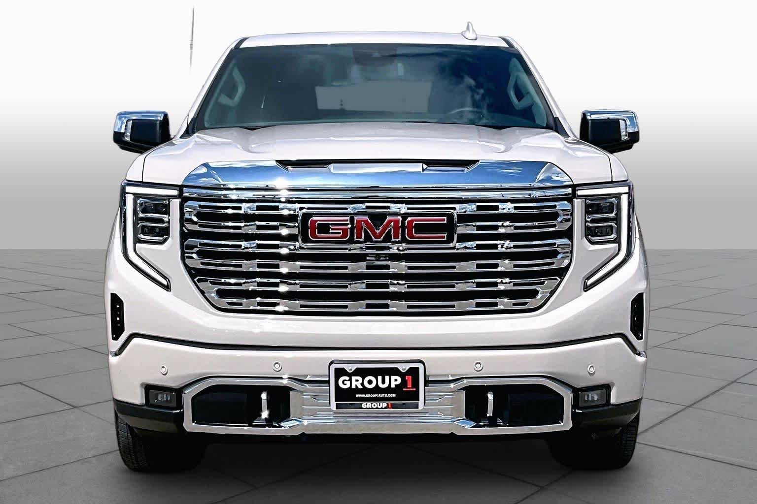 Used 2026 Coastal Dune GMC Denali image 4