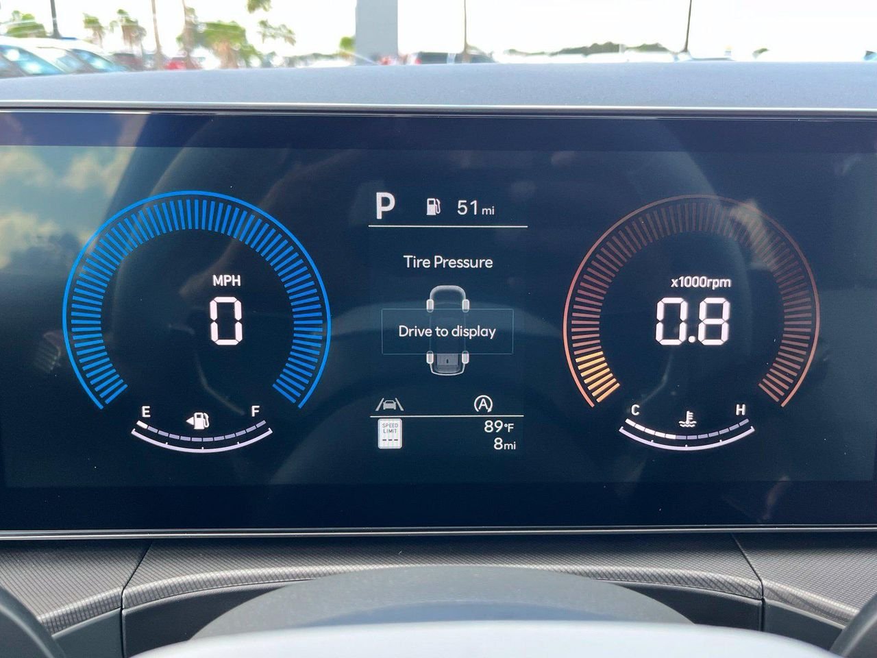 New 2027 Black Hyundai SE FWD image 12