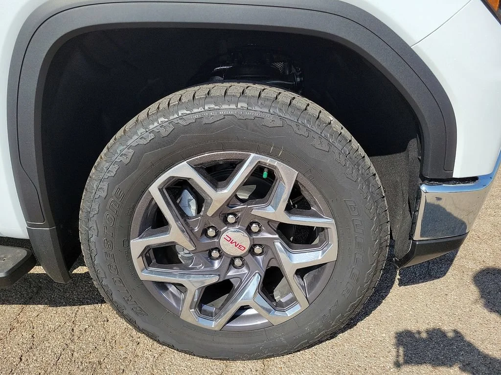 New 2026 Glacier White Tricoat GMC SLT image 14