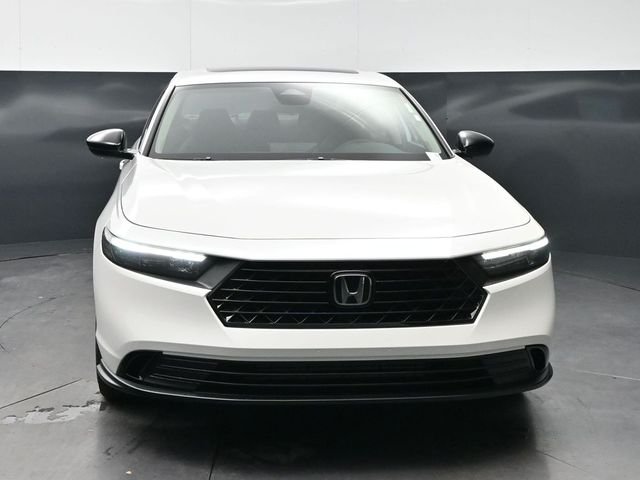 New 2026 Platinum White Pearl Honda SE image 2