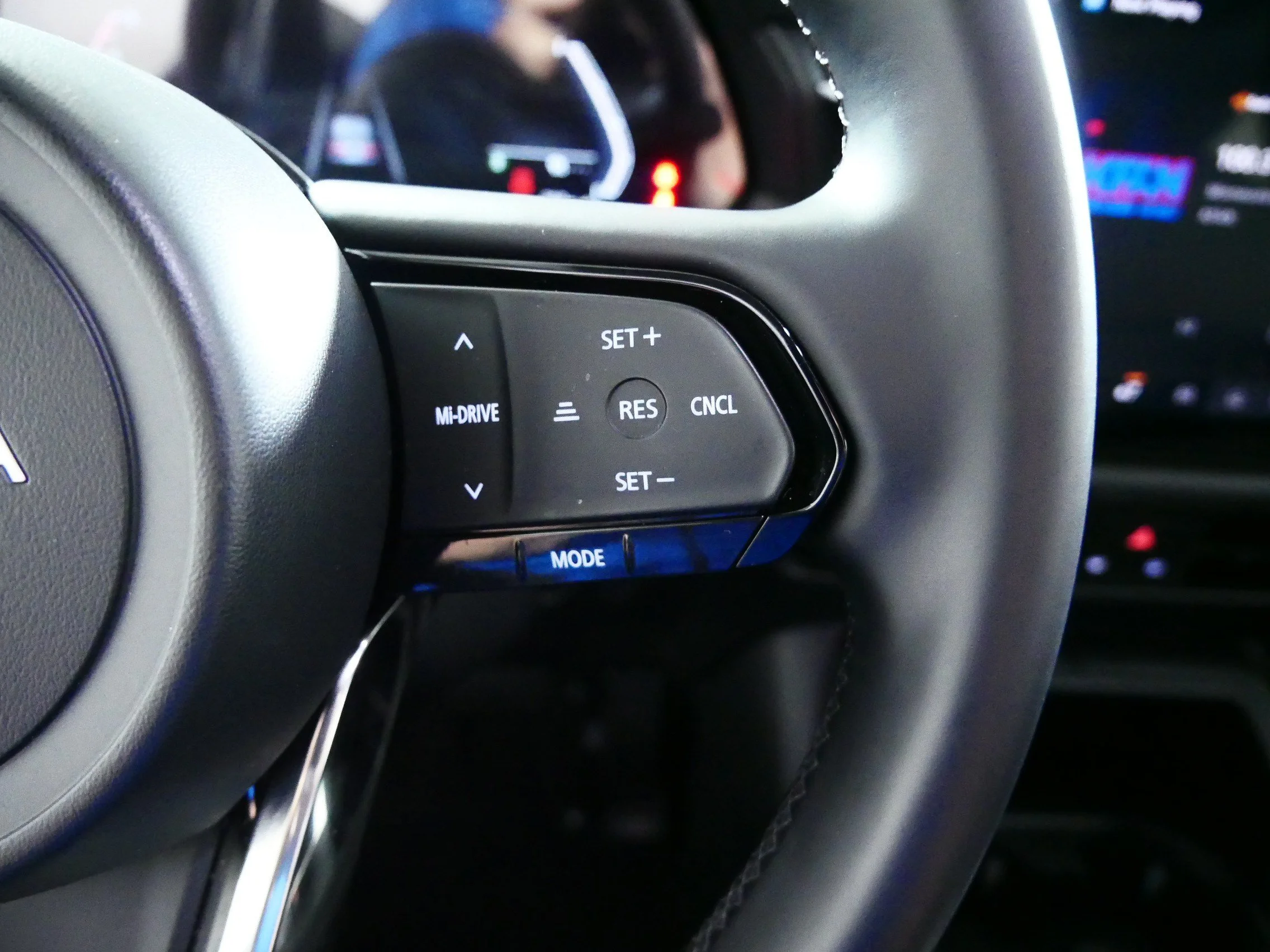 Used 2026 Navy Blue Mica Mazda 2.5 S Select image 28
