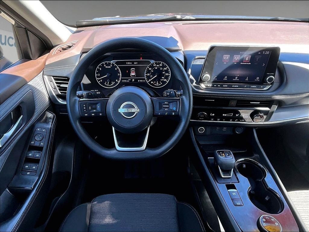 Used 2023 Gray Nissan SV image 17