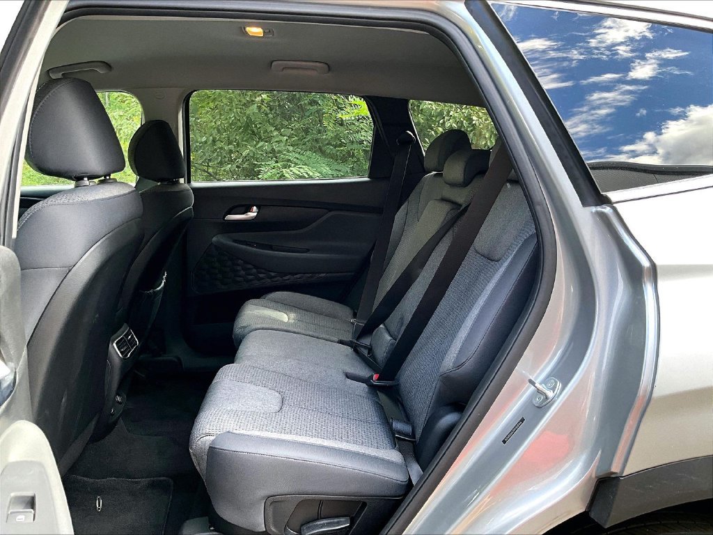 Used 2023 Silver Hyundai SEL image 15