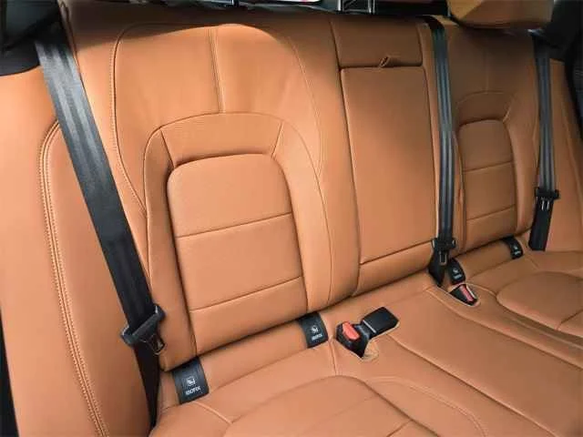 2026 Jaguar F-Pace R-Dynamic S - Photo 21