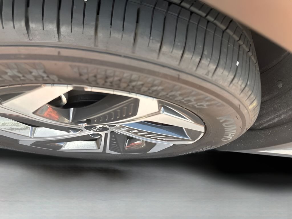 Certified Used 2024 Gray Hyundai SEL image 15