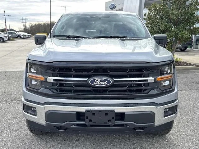 New 2026 Iconic Silver Metallic Ford XLT image 14