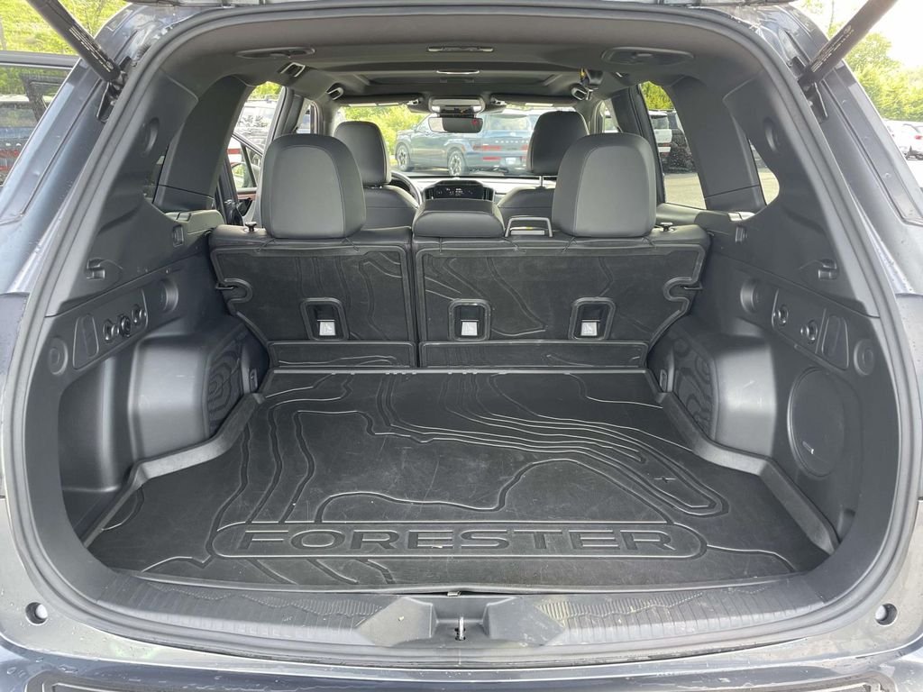 2025 Subaru Forester Sport - Photo 29