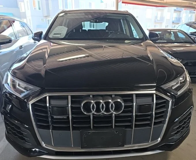 Used 2023 Black Audi 45 Premium image 6