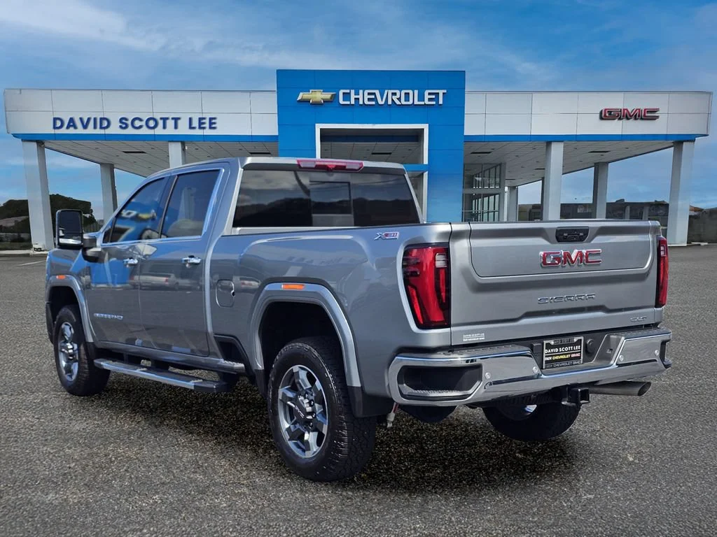 Used 2025 Sterling Metallic GMC SLT image 13