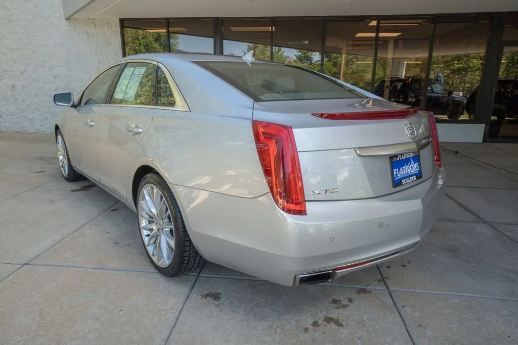 Used 2014 Silver Cadillac Platinum image 5