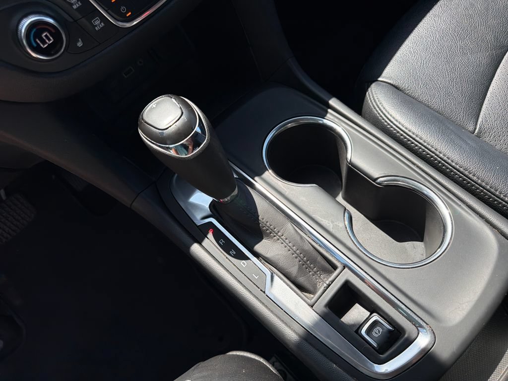 2020 Chevrolet Equinox LT - Photo 22