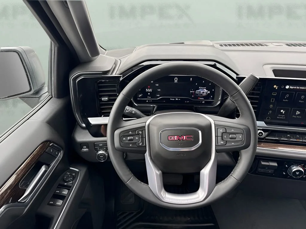 Used 2025 Summit White GMC Elevation image 15