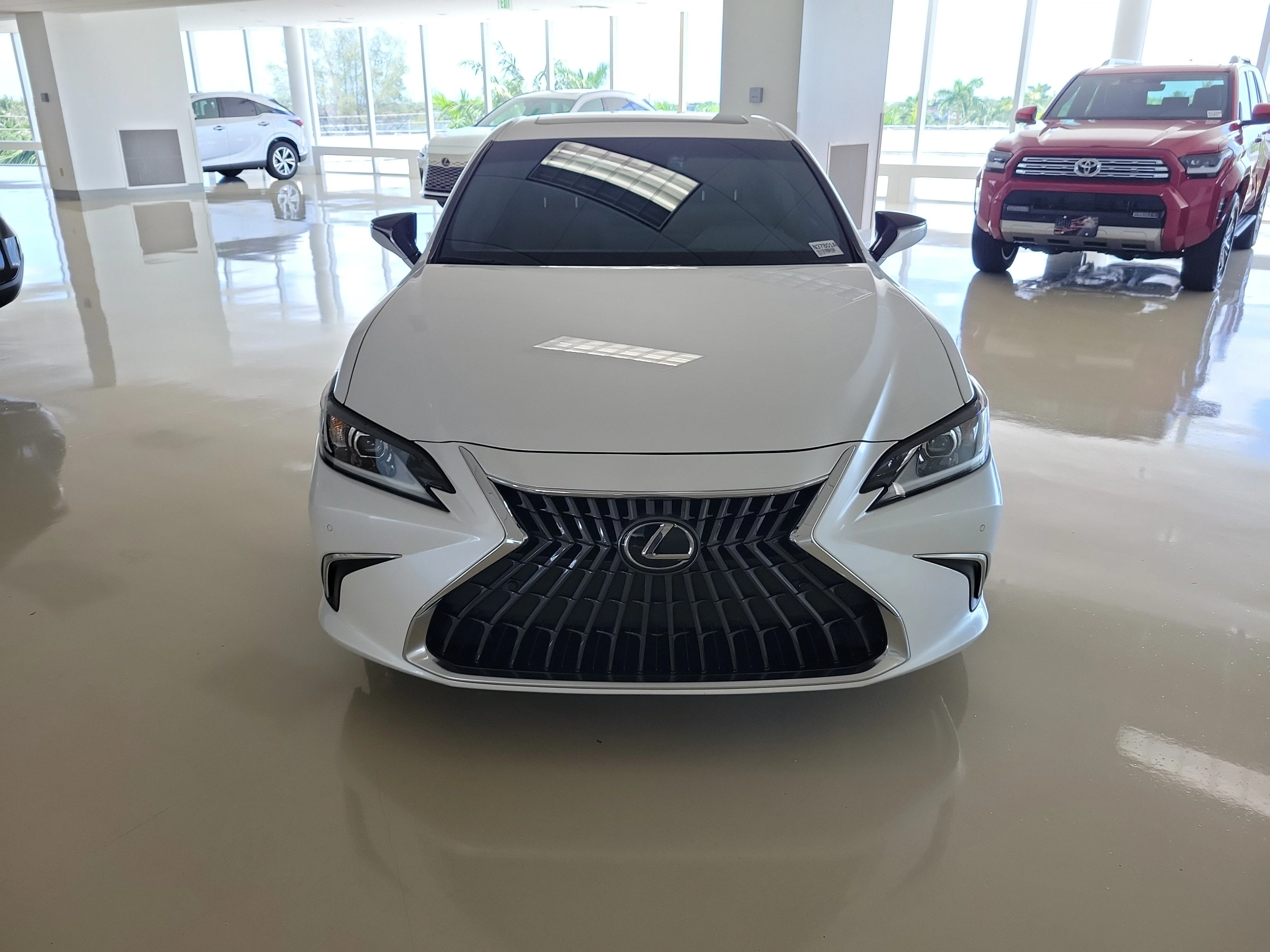 Certified Used 2024 Eminent White Pearl Lexus ES 250 image 4